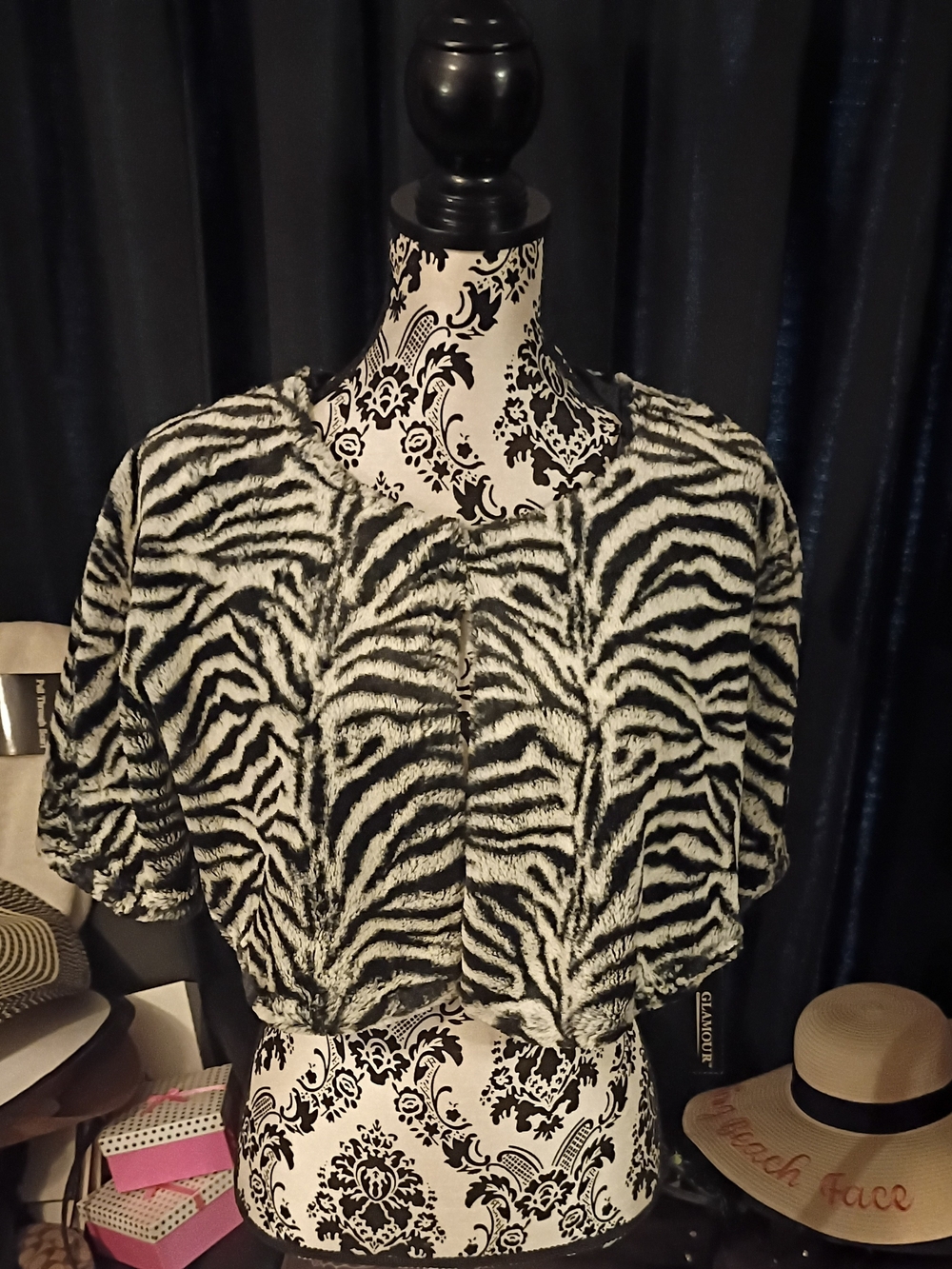 Elegant Yet Fun Zebra Print Cropped Cape - Black & White